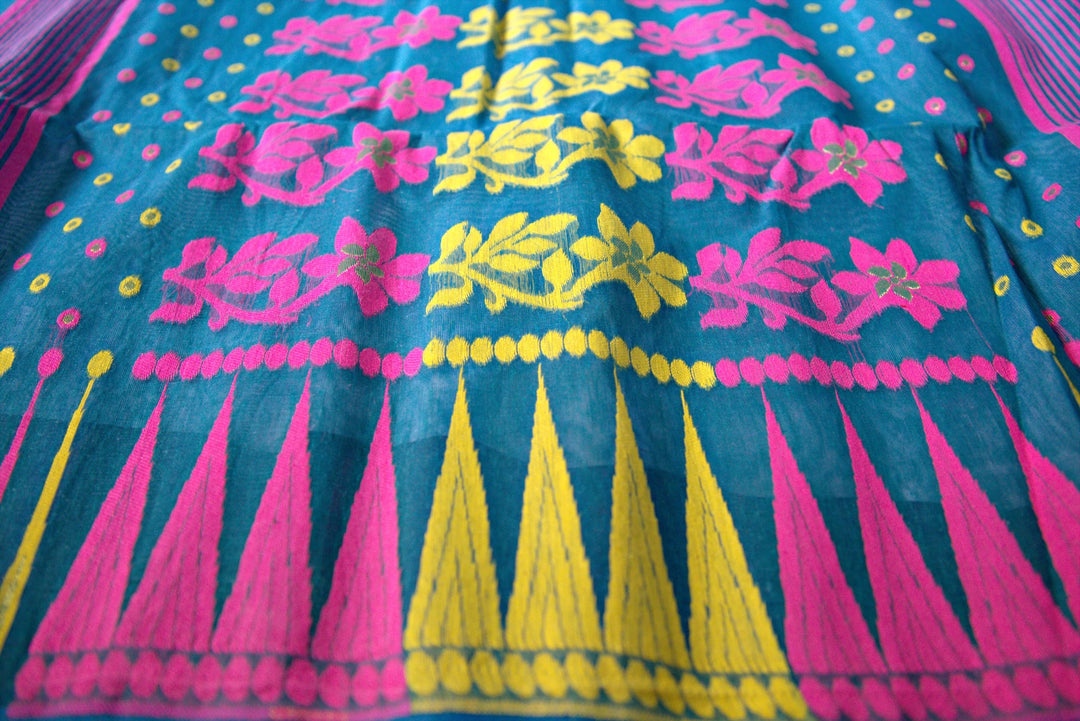 Jamdani Saree